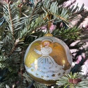 Li Bien 2000 Gold and White Angel Christmas Ornament